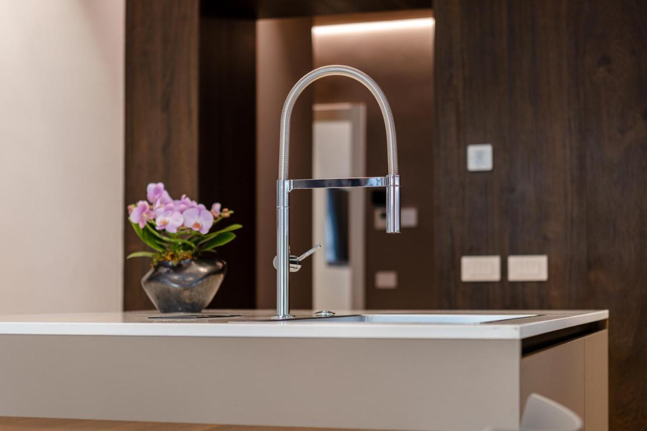La Dolce Vita Luxury Apartment روما المظهر الخارجي الصورة
